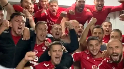 Au câștigat titlul? Sărbătoare nebună în vestiarul lui Dinamo dupa victoria cu Gaz Metan Mediaș | VIDEO