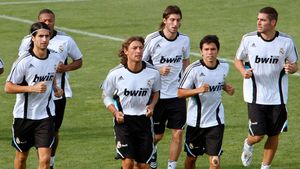 S-a copt pentru Milan!** A trecut pe la BarÃ§a și Real Madrid, însă a atras atenția "diavolilor" abia la apogeul carierei