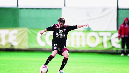 Tânăr și eficient!** Adrian Grigore este câștigul Rapidului din partida amicală cu Radnicki