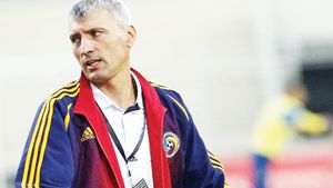 Florin Motroc dă de pământ cu achiziția lui Dan Șucu de 1 milion de euro! L-a făcut praf pe fotbalist: „E depășit, nu înțelege la ce echipă a venit!”. VIDEO