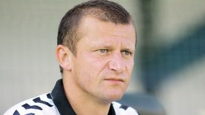 Dorinel, supărat că nu a văzut și pe tabelă superioritatea elevilor săi în fața lui Beșitaș:** "Trebuia să-i batem!"