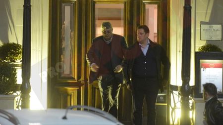 BREAKING NEWS! FOTO: Ponta, Liviu Dragnea și 10 oficiali ai cluburilor au fost la ședință. Gino Iorgulescu, la ieșirea din hotel: "Să vedem dacă o să câștig, nu știu..."