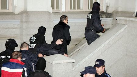 Slujbă pentru Gigi:** "Binefăcătorul nostru a fost arestat!"