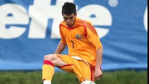 Adrian Stoian, DECISIV pentru AS Bari în Serie B!** Mijlocașul român a bătut de unul singur Brescia