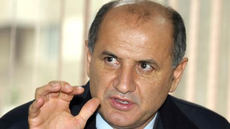 Copos îl exclude pe Taher: "Eu și Valvis conducem Rapidul!"