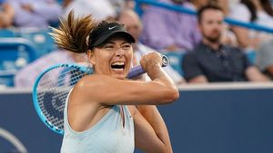 Maria Sharapova, întâlnire cu fanii în plină pandemie de coronavirus! Mesajul rusoaicei | VIDEO
