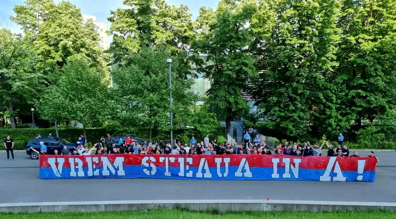 Ultrașii CSA Steaua, protest la FRF! Ce mesaj au fanii echipei din Ghencea! VIDEO