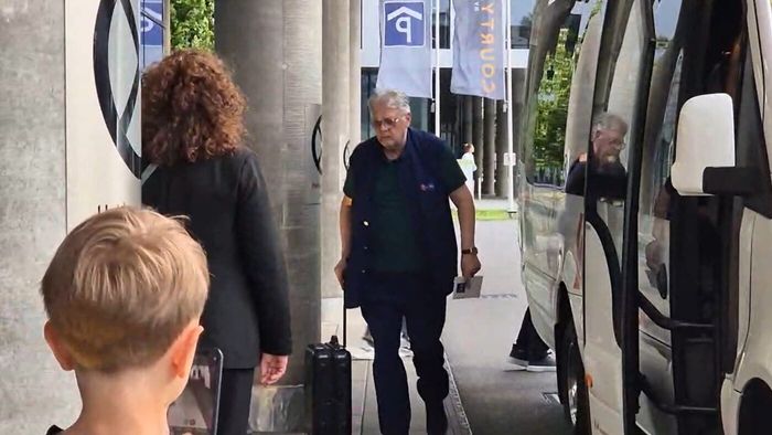 Gino Iorgulescu, apariție rară! Cum a fost surprins șeful LPF la hotelul naționalei României din Austria