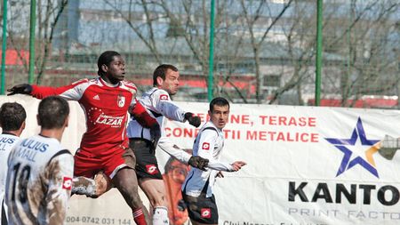 Vâlcea îl contestă pe Kone