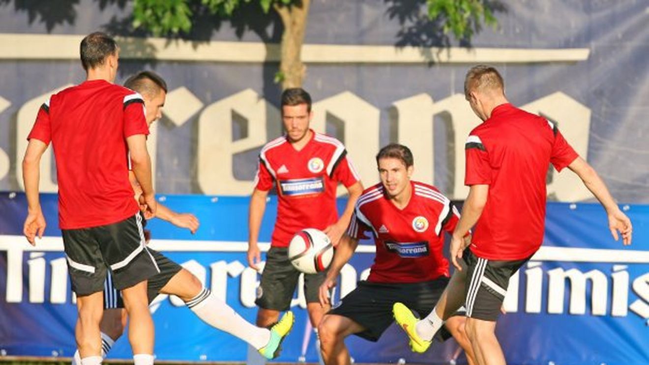 Victor Pițurcă a anunțat lista preliminară a stranierilor pentru "dubla" cu Ungaria și Finlanda. Gardoș și Hoban, printre internaționali