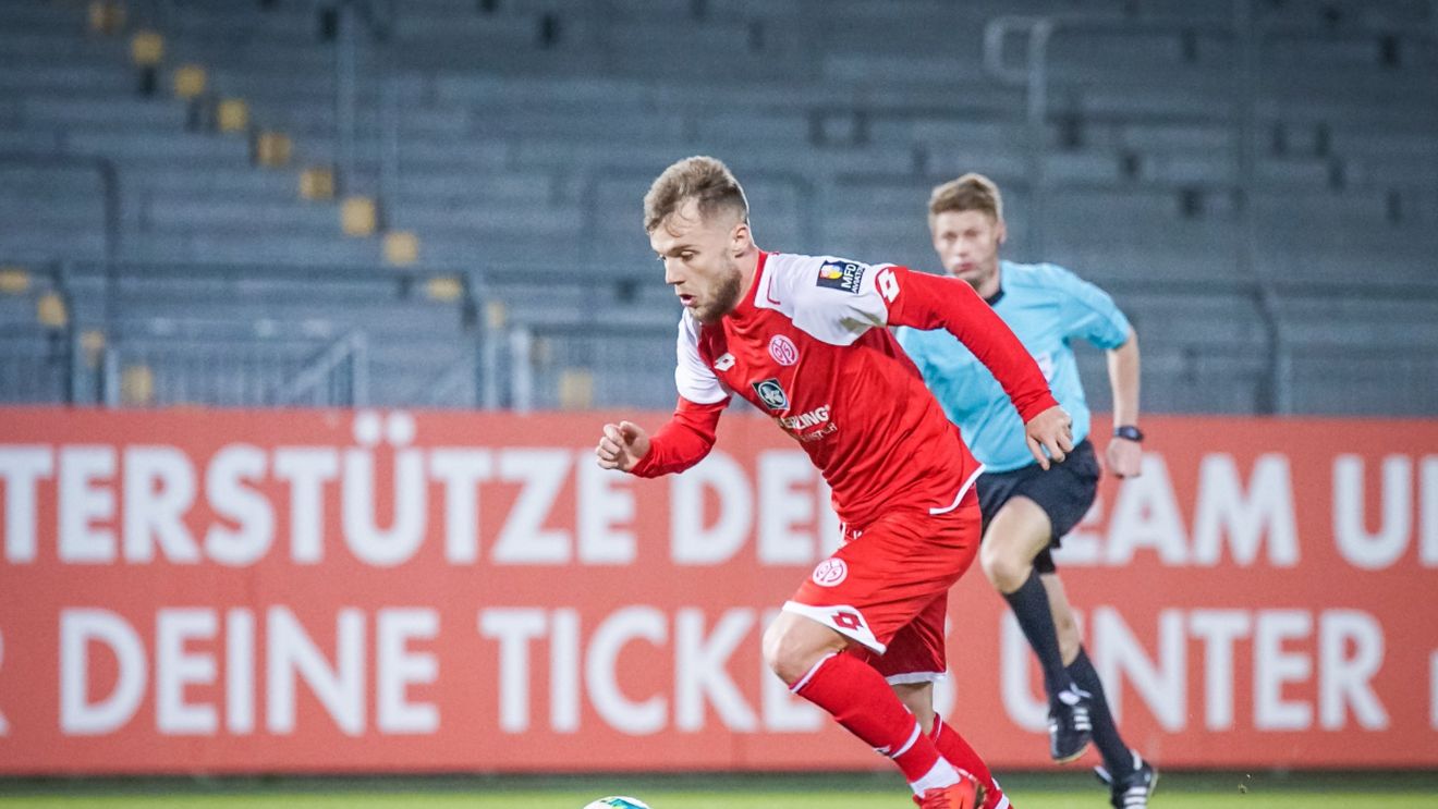 EXCLUSIV | "Normal că te dau afară sau te schimbă". Reproșuri pentru Maxim, aflat în plin sezon cu Mainz