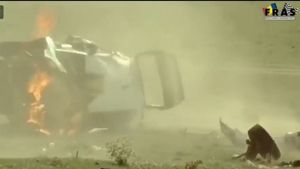 Accident horror la Raliul Iașiului! Mașina de 300.000 de euro a lui Simone Tempestini a luat foc, după ce s-a rostogolit în aer + Primele declarații | VIDEO