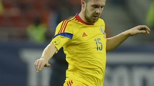 Moți, primul meci în tricoul naționalei după o pauză de trei ani. Fundașul lui Ludogoreț a fost huiduit de steliștii din tribune