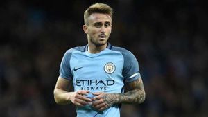 Aleix Garcia, fostul jucător al lui Manchester City, nu mai ajunge la Dinamo. „Aștept vești de la Galatasaray!”
