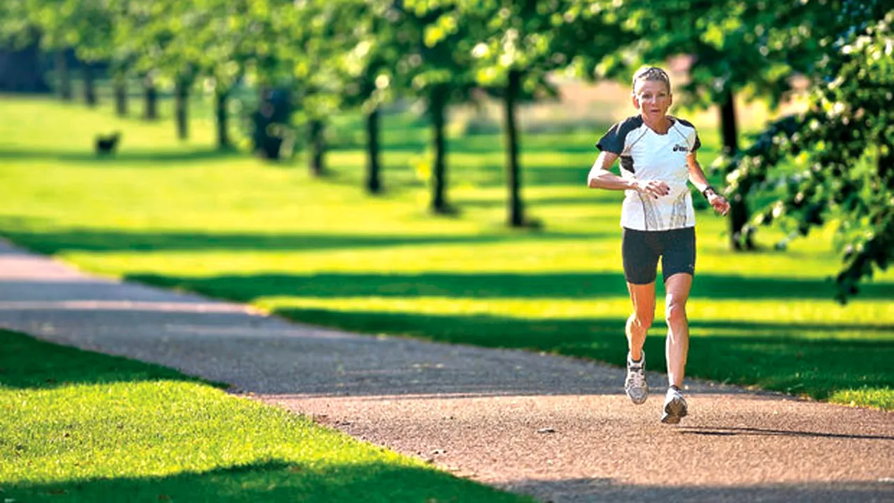 18 km la ora 6:00!** Medaliata cu aur de la Beijing susține că oamenii care fac jogging o motivează: 