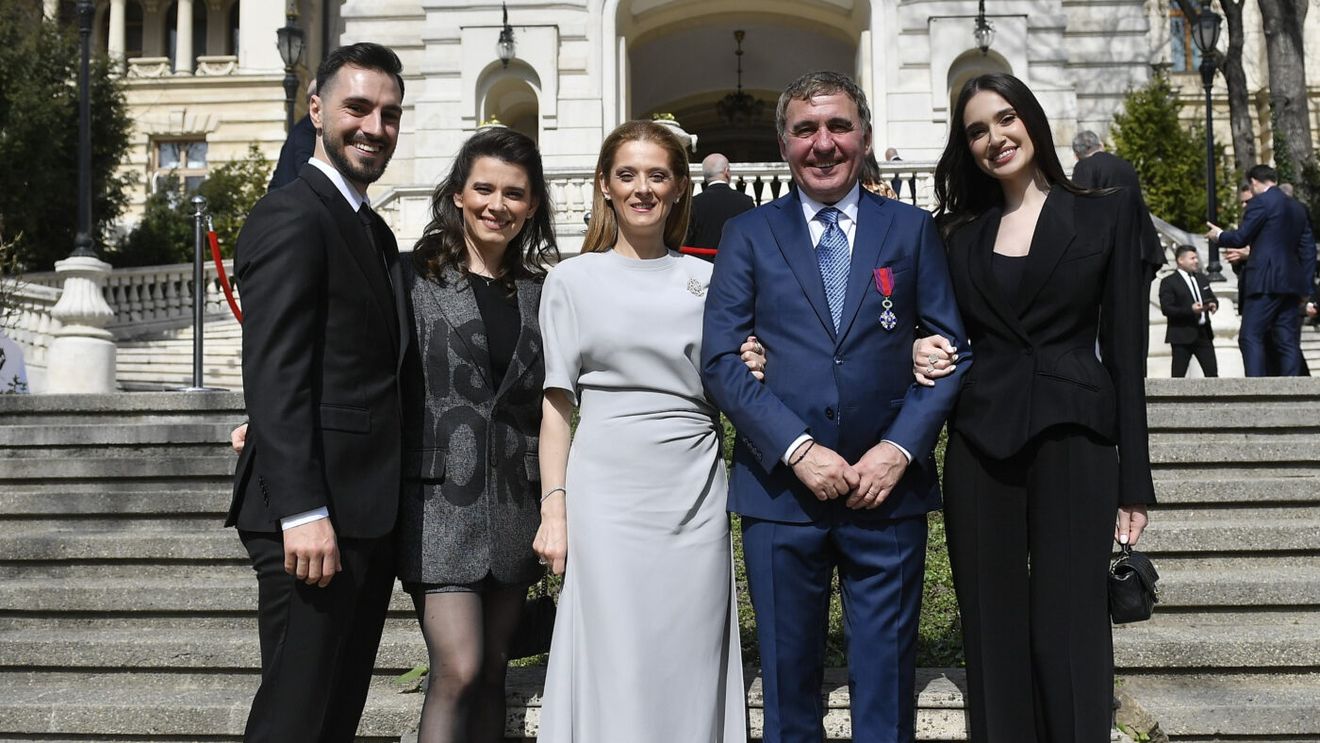 Elena, soția lui Ianis Hagi, a scris în 8 cuvinte ce a simțit când l-a văzut pe Gică Hagi, socrul ei, primind Steaua României