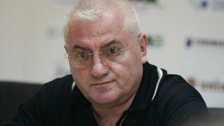 Dragomir: "Avem 6-7 fotbaliști buni și restul sportivi"