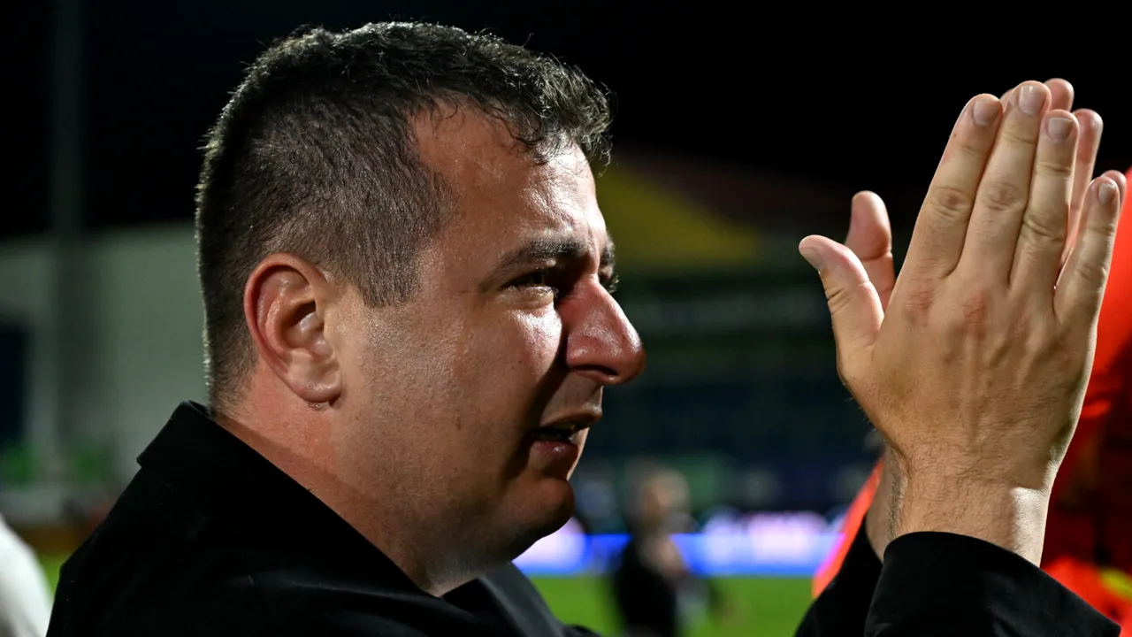 Imagini încărcate de emoție după promovarea lui Metaloglobus: antrenorul Ianis Zicu a plâns în hohote în timp ce jucătorii lui sărbătoreau performanța uriașă