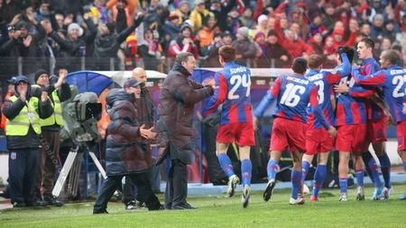"Napoli nu are o echipă omogenă, Steaua se poate califica!"** Vezi ce spune Iacob despre revenirea lui MM