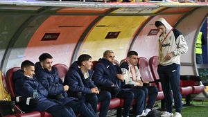 De ce lipsește din lotul României unul dintre starurile din Superliga: „Merită convocat, dar asta este strategia lui Mircea Lucescu!”. EXCLUSIV