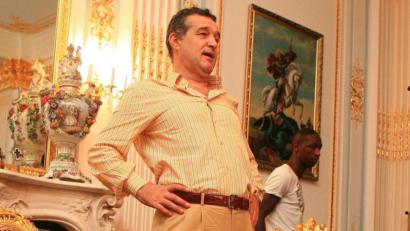 Becali se dă mare: "Nu se compară Ajax cu Steaua!"