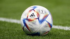 FIFA schimbă mingea la Campionatul Mondial din Qatar începând din semifinale! Cum va arăta noul balon | FOTO