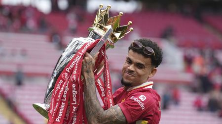 Este oficial! Dorit de Barcelona și Bayern Munchen, Luis Diaz a semnat cu noua echipă