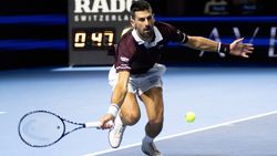 TENIS Șoc la Basel! Novak Djokovic, eliminat după un meci dramatic de peste două ore și jumătate