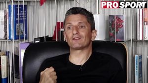 Antrenorul secund al lui PAOK Salonic, dezvăluiri despre campioana Greciei. Ce l-a surprins în vestiar și cum e colaborarea cu Răzvan Lucescu. „Să lucrez cu el e mai benefic decât orice școală sau curs din lumea asta”. EXCLUSIV