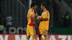 Dică comparat cu "Briliantul" de italieni: "Numărul 10 al Cataniei, alter-ego-ul lui Mutu!"