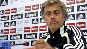 A înnebunit Mourinho?** VEZI ce le-a spus jucătorilor după egalul cu Murcia!