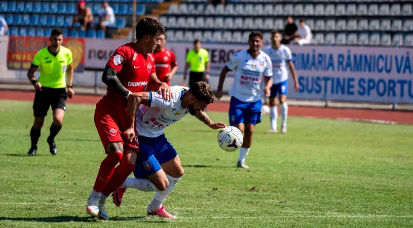 Condusă în două rânduri, FC Bacău a scos o remiză la Râmnicu Vâlcea, dar putea da lovitura la ultima fază. Costel Enache: ”Un rezultat echitabil, dar un pic mă doare ratarea din final”