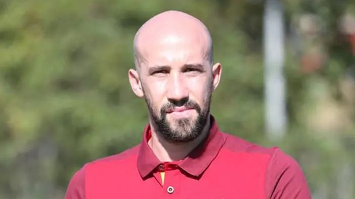 „Benzina s-a dus în jos”. Iasmin Latovlevici știe unde a greșit FCSB