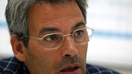 Teixeira dat afara, Sandoi ofertat