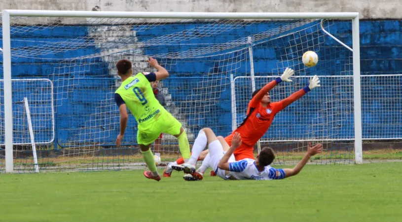 Poli Iași, cu mulți juniori pe teren, cedează la limită la Slatina și termină play-out-ul depășită chiar de trupa olteană. Tibor Selymeș: ”Chiar dacă am pierdut, sunt mulțumit de copii”
