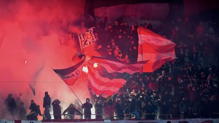 Dinamo - Poli Iași, un nou sold-out pe arena „Arcul de Triumf”? Câte bilete au vândut „câinii” după eșecul cu Steaua din Ghencea | EXCLUSIV