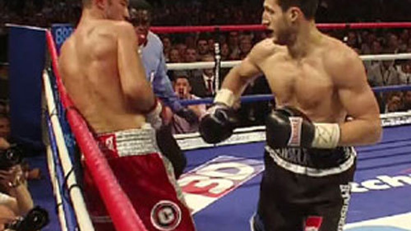 Prima declarație a lui Froch, după ce l-a făcut KO pe Bute:** "V-am demonstrat că sunt cel mai bun!"