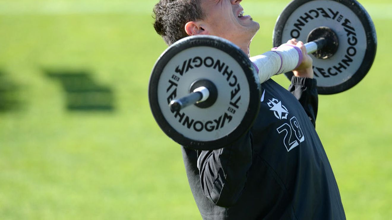 Keșeru, punct de maximum la Steaua? Dorinel Munteanu nu crede că atacantul va crește în valoare: "De aici mai pleacă doar în China"