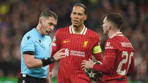 Istvan Kovacs, la un pas să își ruineze cariera în Champions League: faza controversată din Liverpool - PSG pentru care putea rata șansa de a primi finala