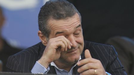 Becali: "Chiar dacă nu înțeleg ce spun artiștii, plâng când aud muzică bună"
