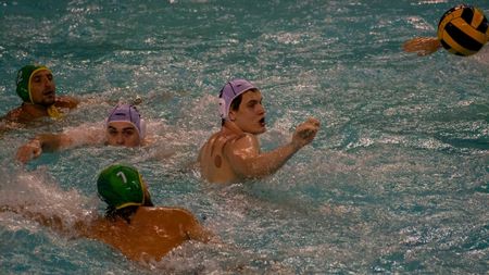 CSM Oradea, eliminată din semifinalele EuroCup la polo pe apă. Competițiile din acest sport se opresc pentru turneul preolimpic de la Rotterdam