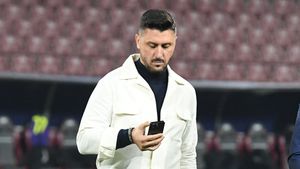 Ciprian Marica, verdict despre butoiul cu pulbere de la Craiova: „Mă aştept oricând ca Mirel Rădoi să fie dat afară sau să plece singur”