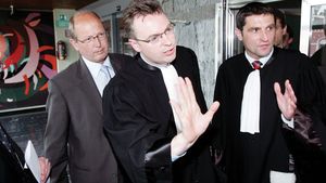 "Câștigăm cu Dupont!"