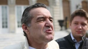 'Fac plângere penală!** Dragomir conduce la LPF un grup infracțional! Îl reclam și pentru abuz în serviciu'