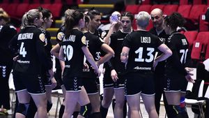 Minaur Baia Mare zburdă spre turneul Final Four al European Handball League. Echipa lui Costică Buceschi a câștigat la scor prima manșă cu Dunărea Brăila, cu 31-24