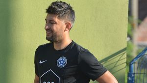 Florin Costea, chinuit de o accidentare la spate: ”Câteva zile nici nu am putut să merg.” Echipa sa va întâlni o adversară din Liga 2 în turul 4 al Cupei României