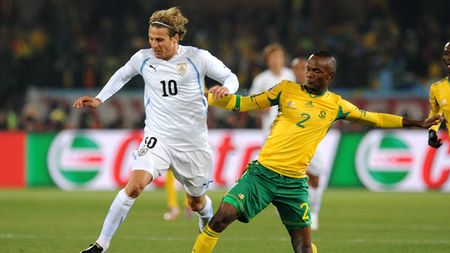 VIDEO 3D** Forlan, prima "dublă" de la CM 2010! "E victoria întregului grup!"