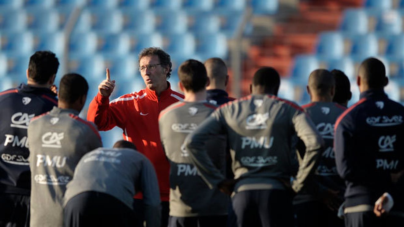 Gameiro, Mvila, Sakho, Martin, surprizele lui Blanc pentru meciul cu Belarus