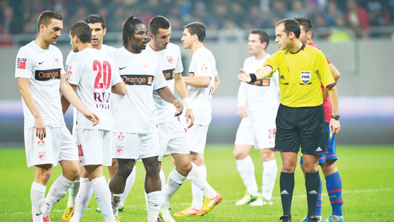 Cum scapă Boucaut!** De ce nu poate fi sancționat arbitrul care a făcut praf Steaua - Dinamo
