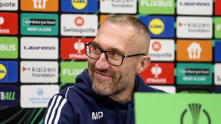 Antrenorul lui Rakow crede că Universitatea Craiova „are ce-i trebuie pentru a detrona cluburile bucureștene". Ce spune Racoviţan despre duelul cu Baiaram